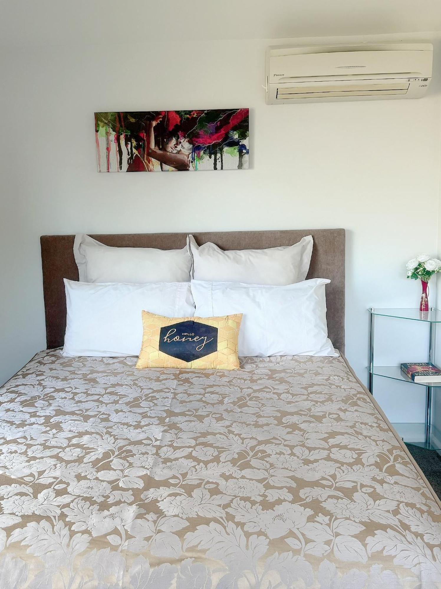 Cozy And Sunny Room Near City To Seapath Christchurch Buitenkant foto